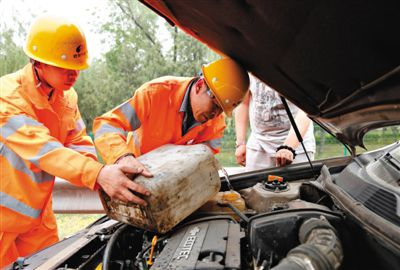 都兰剑阁道路救援